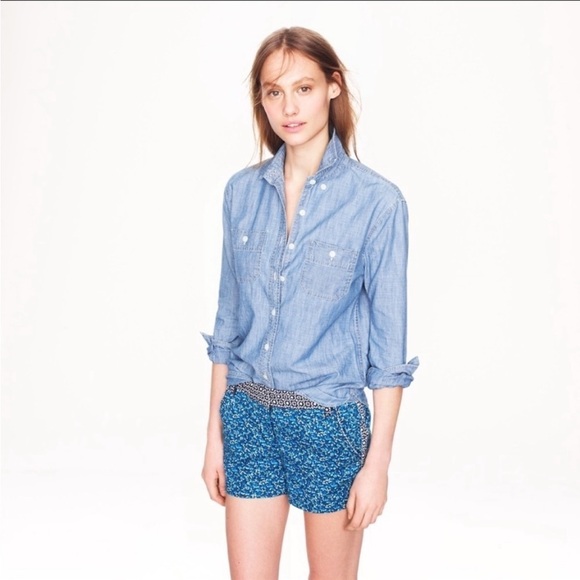 J. Crew Chino Ditsy Blue Flower Patch Contrast Border 3” Women’s Shorts Size 6 - Picture 1 of 13